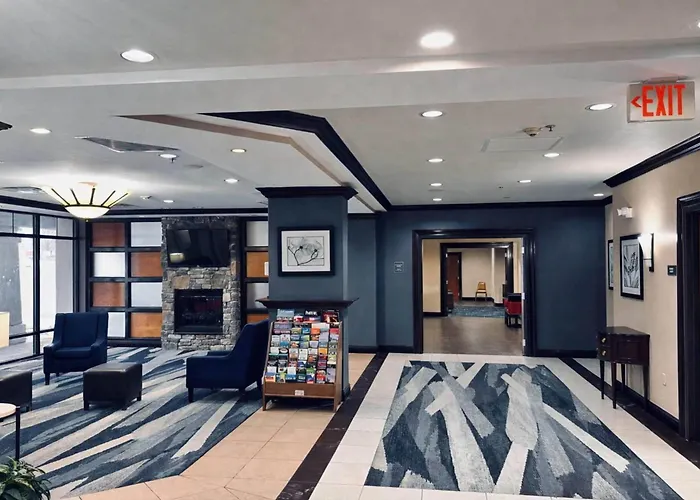 Comfort Inn & Suites Meriden East